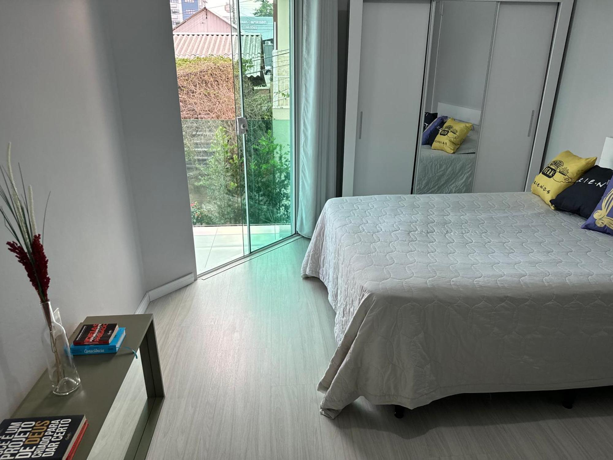 Quarto Confortavel Com Tv, Ar E Sacada Vista Jardim Florianópolis Exteriör bild
