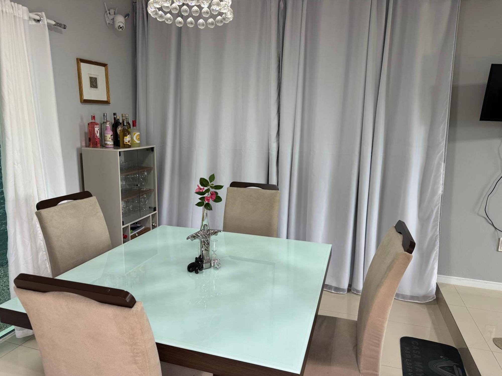 Quarto Confortavel Com Tv, Ar E Sacada Vista Jardim Florianópolis Exteriör bild